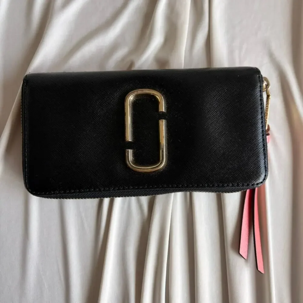 Marc Jacobs Snapshot Continental Wallet - Black Saffiano Leather, Coral Pink